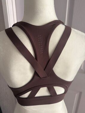 Lululemon x Soulcycle To The Beat  Strappy Racerback Sports Bra 🌺